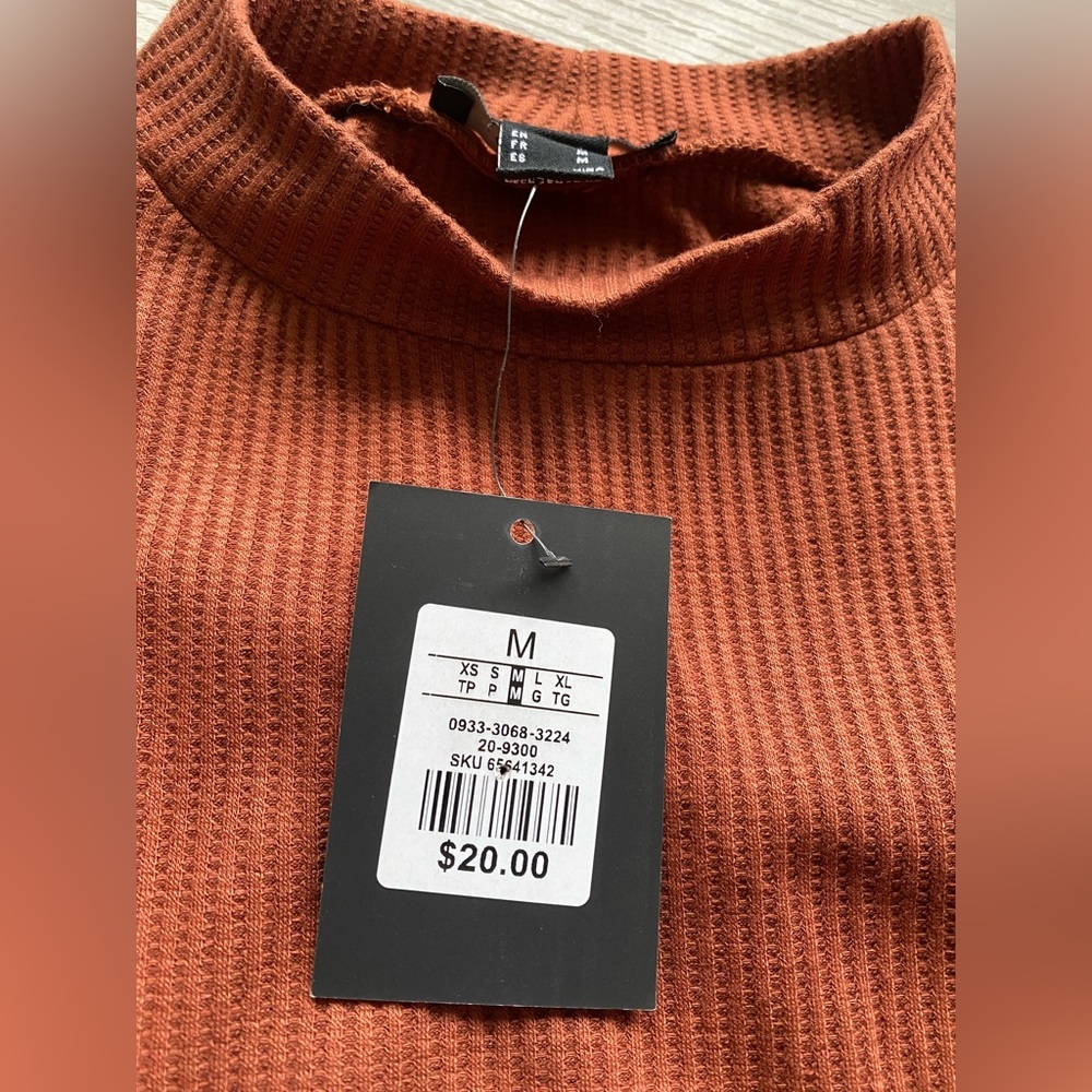 3/$15 Forever 21 NWT brown waffle knit cropped mock neck long sleeve shirt - Picture 4 of 7